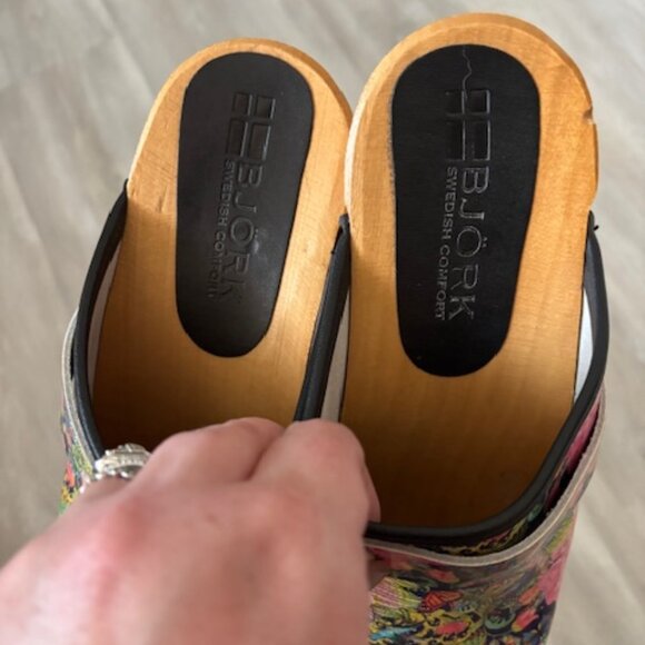 BJORK Maja Wood Colibri Floral Printed Leather Clogs size 9.5 - Picture 7 of 8